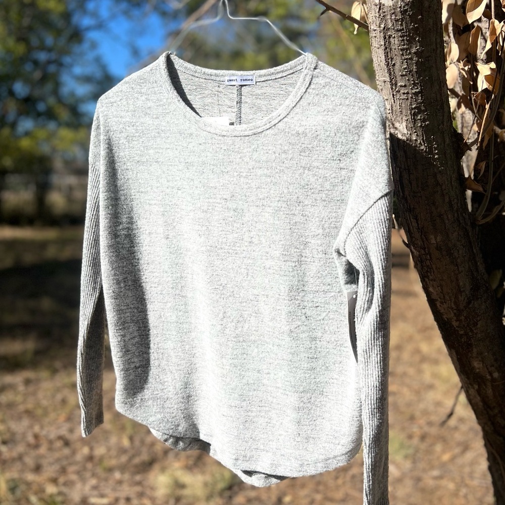 NWT Sweet Romeo Gray Sweater - Picture 8 of 8